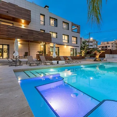 5 Stelle Piscina, Jacuzzi, Wifi - 2 Min Dal Mare * Miami Playa