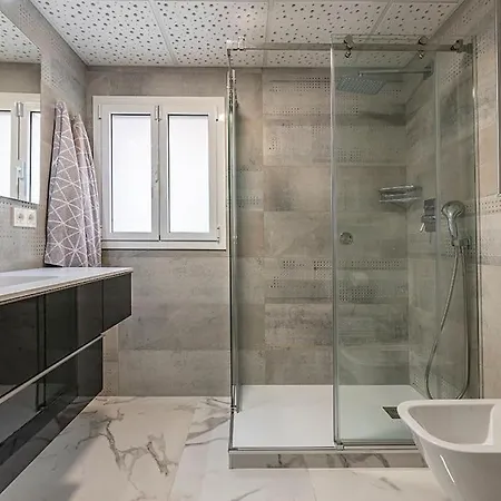 5 Stelle Piscina, Jacuzzi, Wifi - 2 Min Dal Mare Apartment